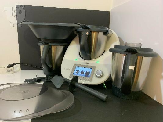 PoulaTo: Thermomix TM5 με αξεσουάρ, Vorwerk